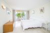 Ferienwohnung in Port de Pollença - Seafront Apt Acuario by JS Villas Ferienwohnung in Port de Pollença - Seafront Apt Acuario by JS Villas