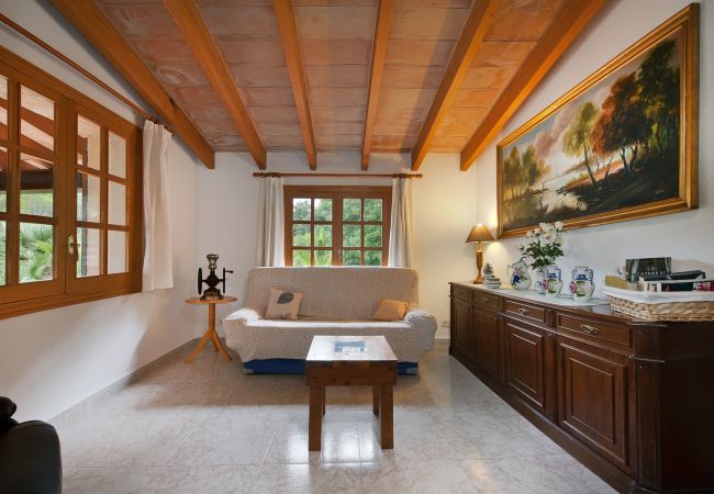 Villa in Pollensa / Pollença - Js Properties Villa Picassa lovely garden and pool Villa in Pollensa / Pollença - Js Properties Villa Picassa lovely garden and pool