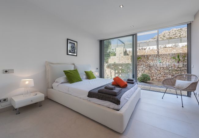 Villa in Port de Pollença - Luxury Villa Phoenix by JS Villas Villa in Port de Pollença - Luxury Villa Phoenix by JS Villas