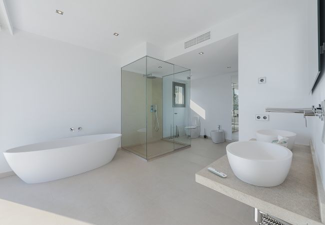 Villa in Port de Pollença - Luxury Villa Phoenix by JS Villas Villa in Port de Pollença - Luxury Villa Phoenix by JS Villas