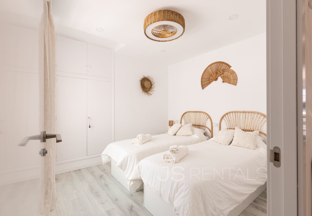 Ferienwohnung in Puerto Pollensa - Apt Sky and Sand Seaview Long term Ferienwohnung in Puerto Pollensa - Apt Sky and Sand Seaview Long term