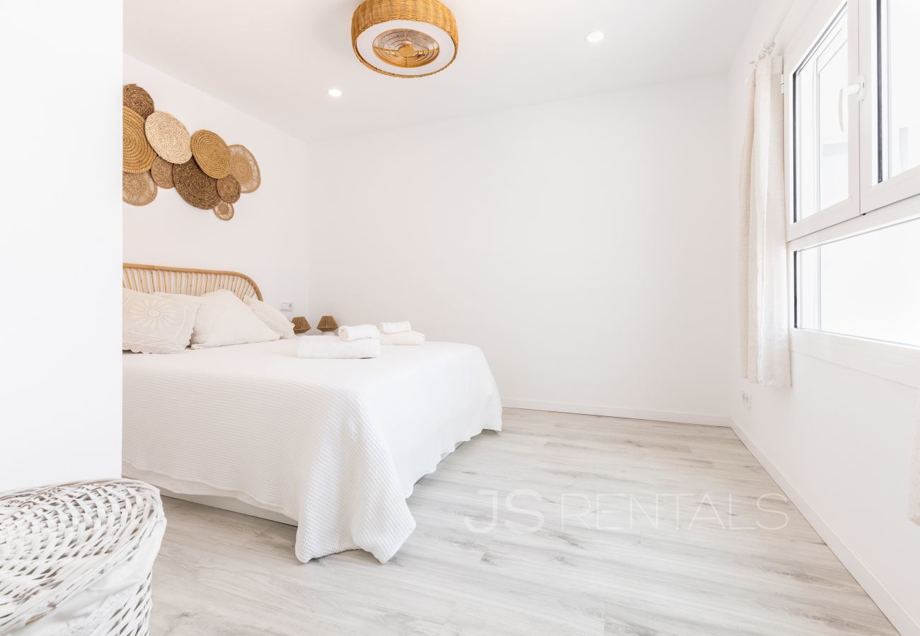 Ferienwohnung in Puerto Pollensa - Apt Sky and Sand Seaview Long term Ferienwohnung in Puerto Pollensa - Apt Sky and Sand Seaview Long term