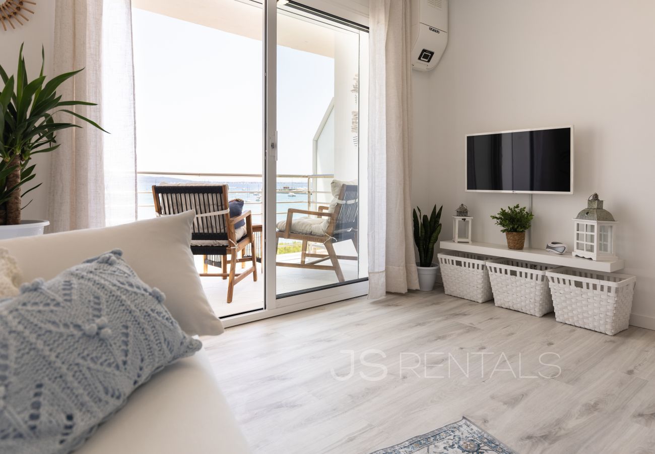 Ferienwohnung in Puerto Pollensa - Apt Sky and Sand Seaview Long term Ferienwohnung in Puerto Pollensa - Apt Sky and Sand Seaview Long term