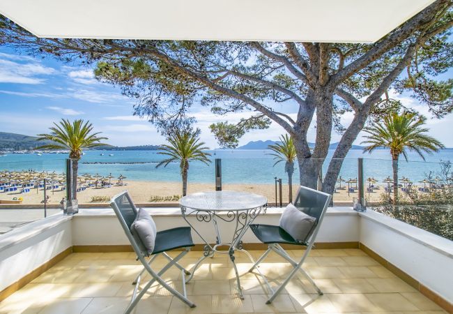 Apartamento en Port de Pollença - Front line Apt Ran de Mar by JS Villas Apartamento en Port de Pollença - Front line Apt Ran de Mar by JS Villas