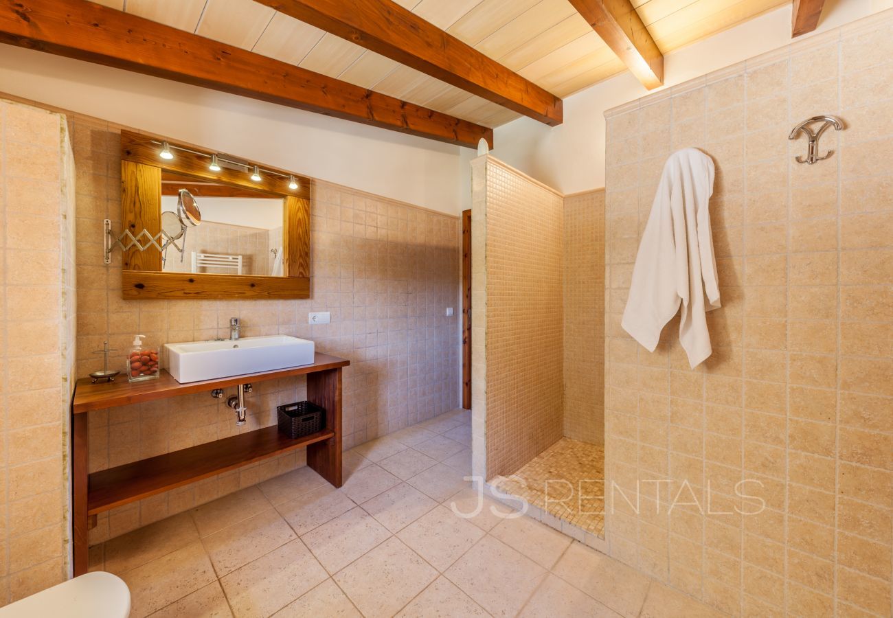 Villa en Pollensa / Pollença - Js Properties Finca el Pontarro stunning and large Villa en Pollensa / Pollença - Js Properties Finca el Pontarro stunning and large