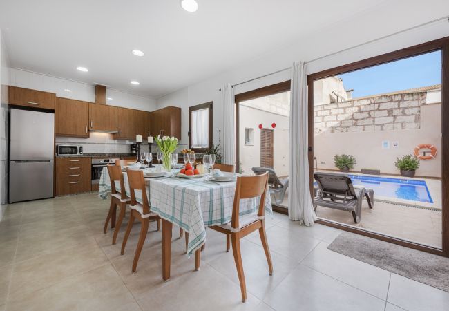 House in Sa Pobla - Casa Sa Placeta by JS Villas House in Sa Pobla - Casa Sa Placeta by JS Villas