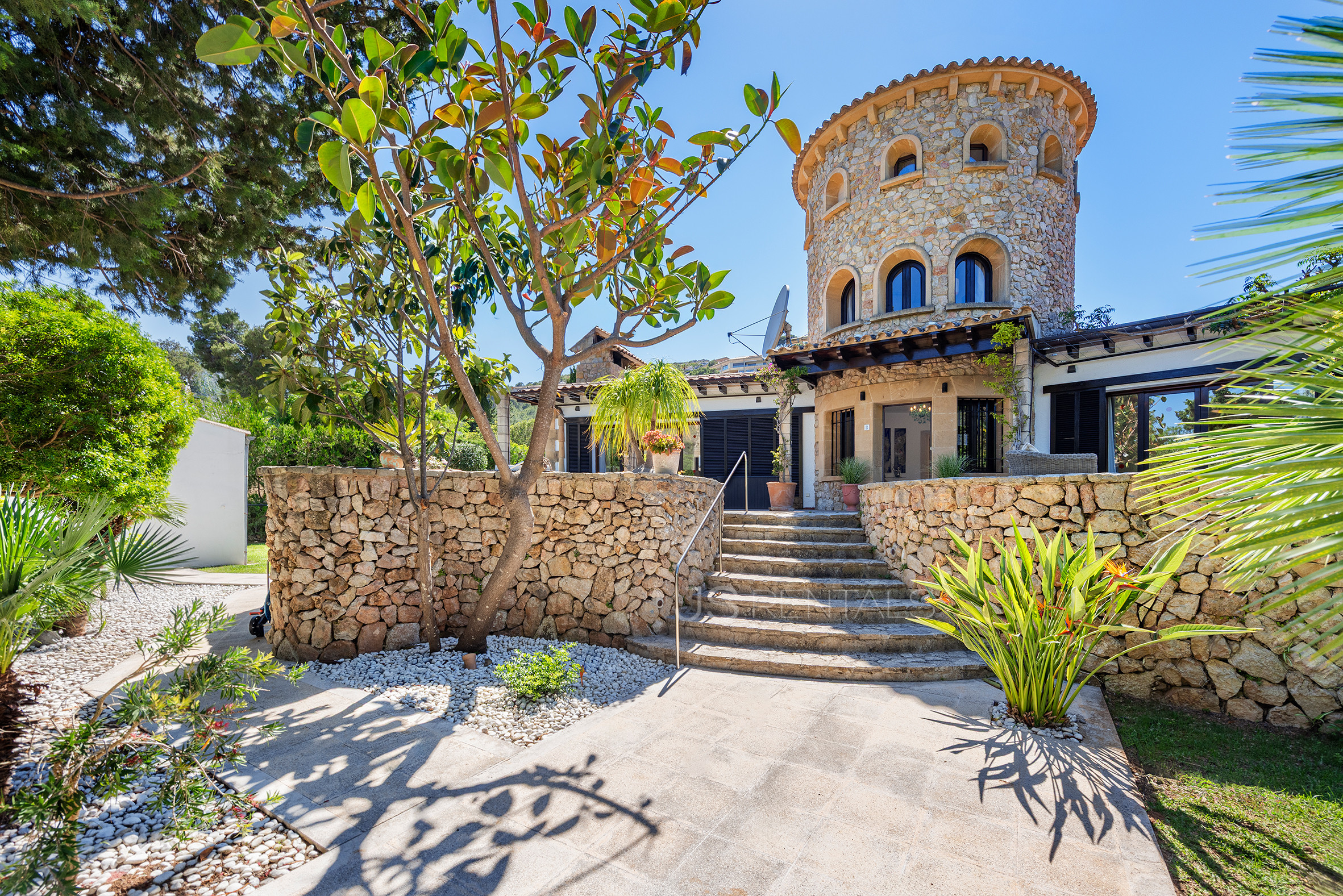 Villa/Dettached house in Port de Pollença - Villa Falco Perfect location by JS Villas