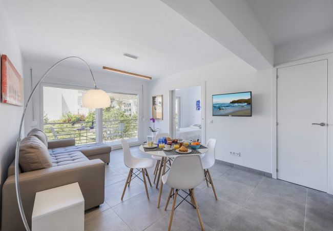 Apartment in Port de Pollença - Apt. Lauet 20m to beach by JS Villas Apartment in Port de Pollença - Apt. Lauet 20m to beach by JS Villas