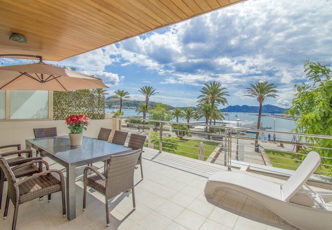 Apartment in Port de Pollença - Seafront Apt Acuario by JS Villas Apartment in Port de Pollença - Seafront Apt Acuario by JS Villas