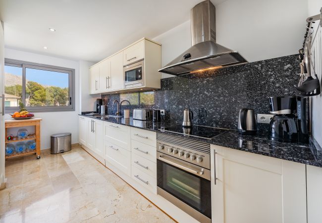 Apartment in Port de Pollença - Apt. Tramuntana with shared pool by JS Villas Apartment in Port de Pollença - Apt. Tramuntana with shared pool by JS Villas