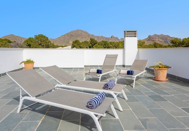 Apartment in Port de Pollença - Apt. Tramuntana with shared pool by JS Villas Apartment in Port de Pollença - Apt. Tramuntana with shared pool by JS Villas