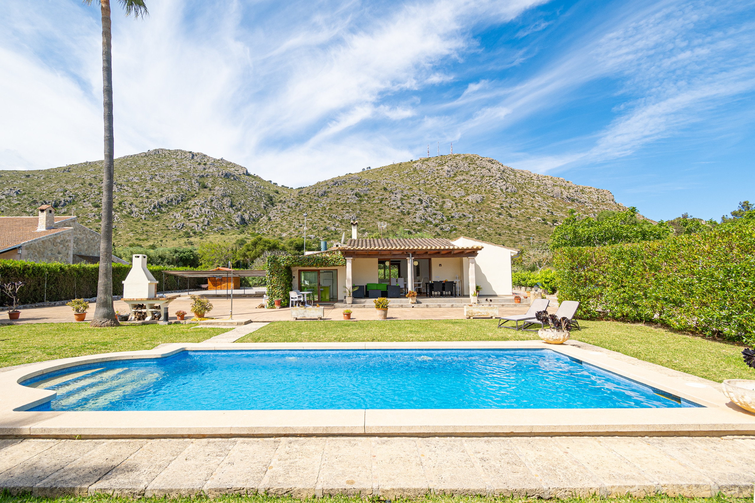 Bungalow/Linked villa in Alcudia - * New Listing* Finca Es Puig Xacons by JS Villas
